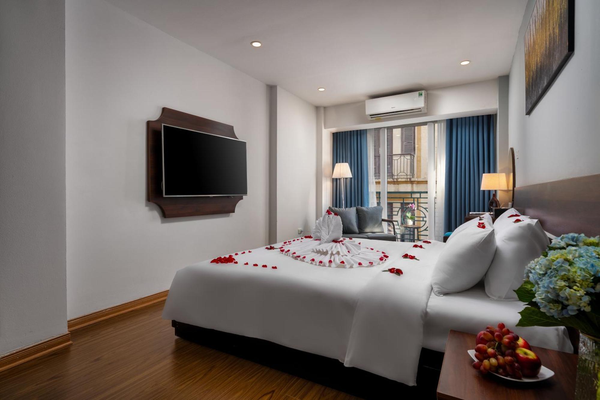 Astoria Hanoi Hotel & Travel Buitenkant foto