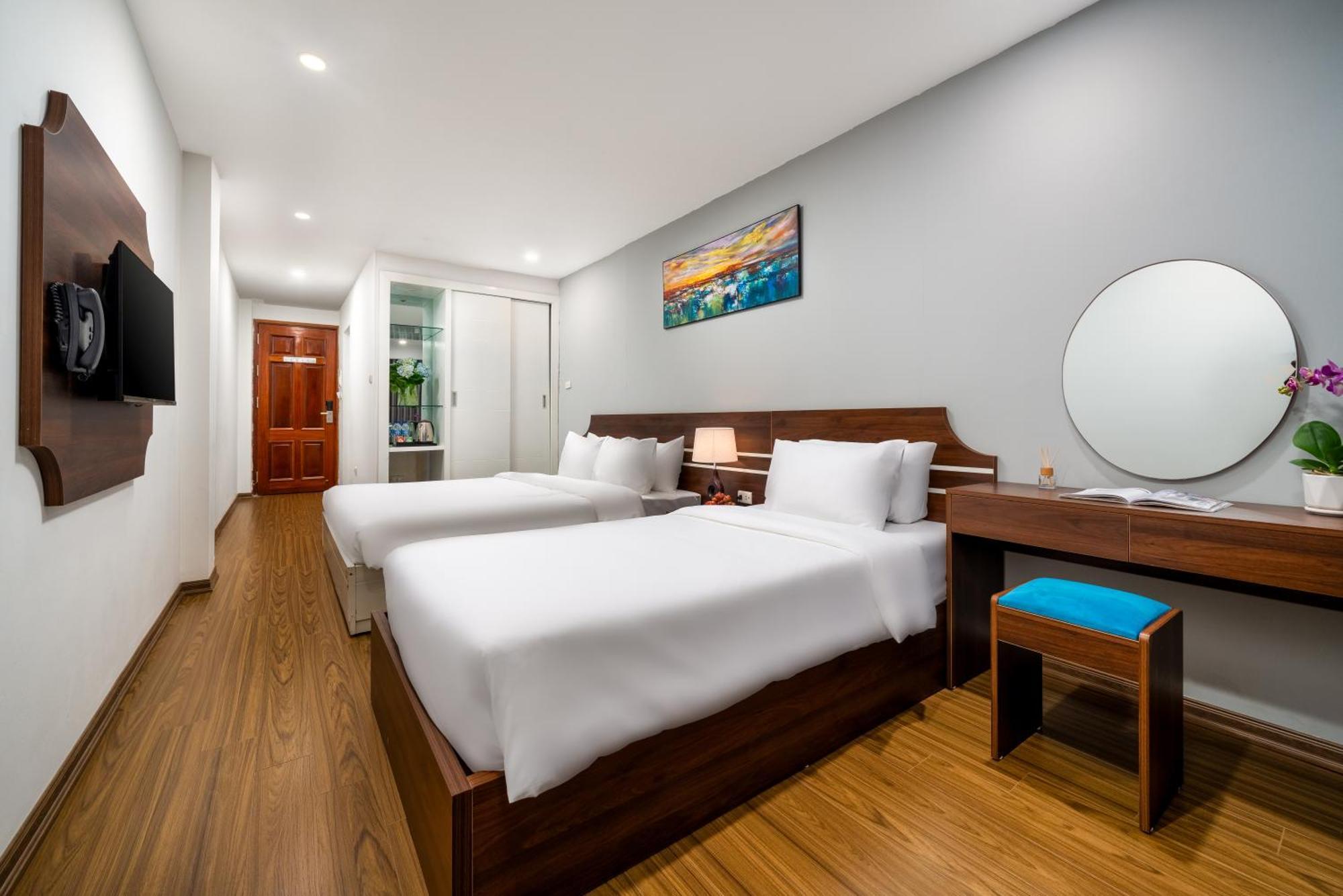 Astoria Hanoi Hotel & Travel Buitenkant foto