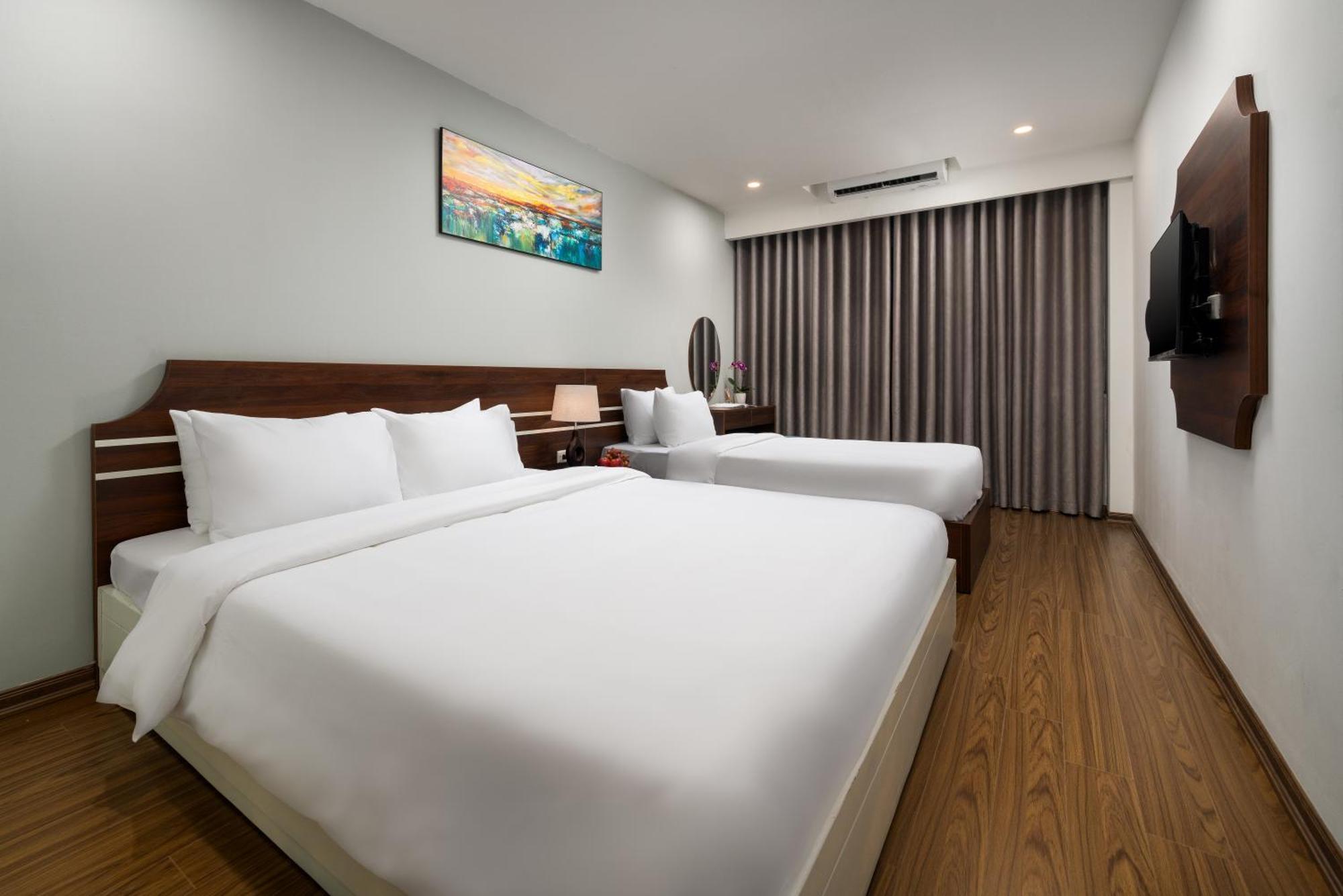 Astoria Hanoi Hotel & Travel Buitenkant foto